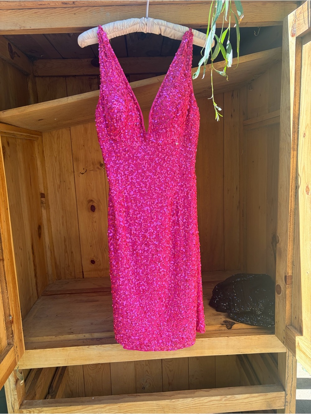 Scala Fuchsia Sequin V-Neck Sleeveless Party Dress